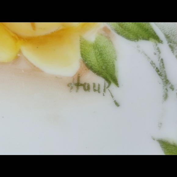 Antique PT Bavaria 2 Handle Studio Hand Painted Artist Signed Yellow Rose Plate - Picture 8 of 10
